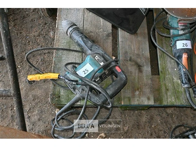 Makita zware klopboorhamer hmo860c - afbeelding 1 van  1