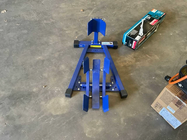 Mammuth 680kg motorfiets stand - afbeelding 1 van  4