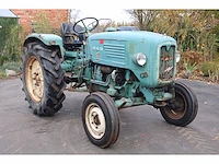 Man - 1961 - oldtimer tractor - afbeelding 19 van  21