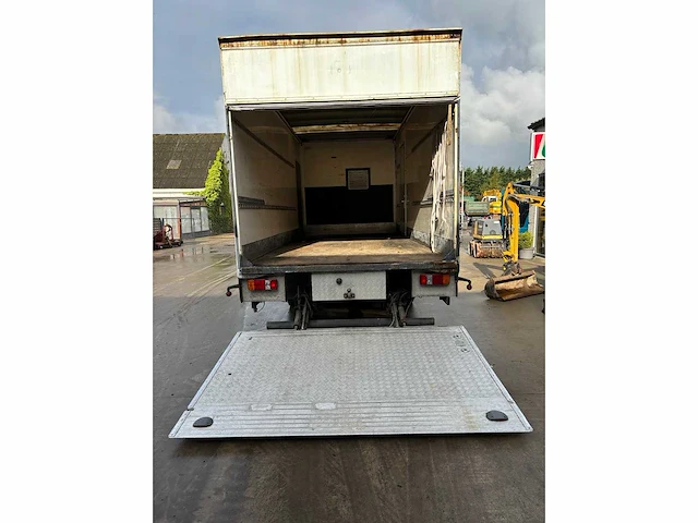 Man - 2003 - le 8.180 - vrachtwagen - afbeelding 3 van  36