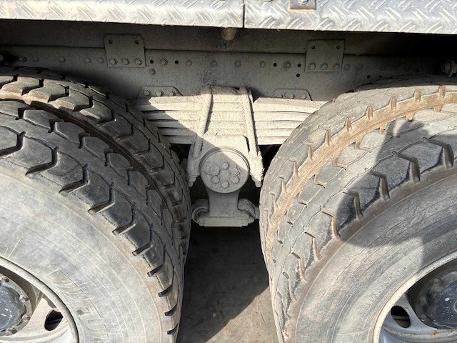 Man - 2006 - tga 33.350 - vrachtwagen - afbeelding 4 van  33