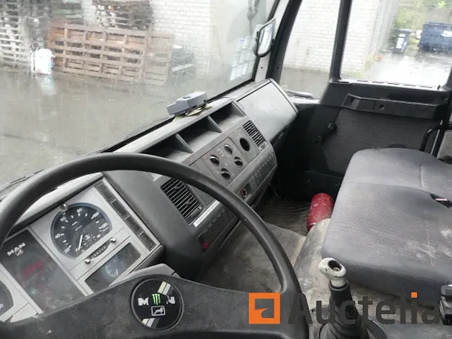 Man l 90 f vrachtwagen met dekzeil (1999-204.712 km) - afbeelding 8 van  18