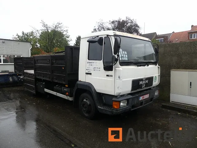Man l 90 f vrachtwagen met dekzeil (1999-204.712 km) - afbeelding 1 van  18