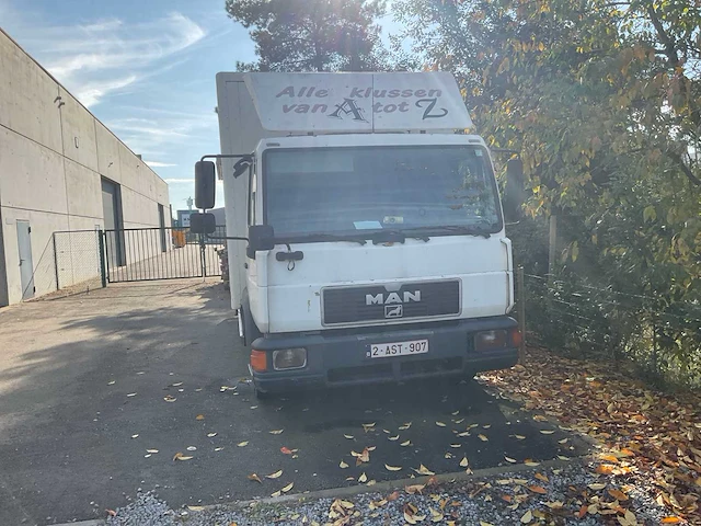 Man l84f paardenvrachtwagen - afbeelding 7 van  14