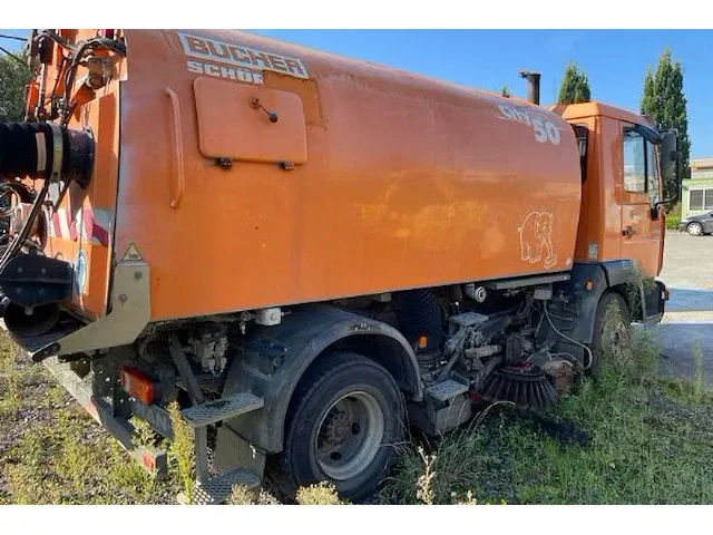 Man le220c borstelveegmachine - afbeelding 3 van  8