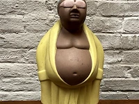 Man met dikke buik h:32 cm - afbeelding 1 van  2