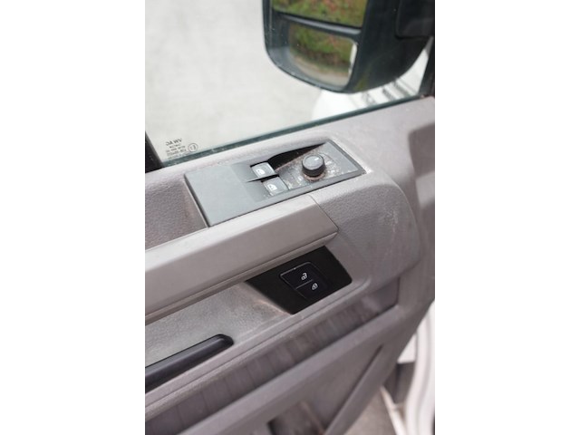 Man tge - afbeelding 2 van  21