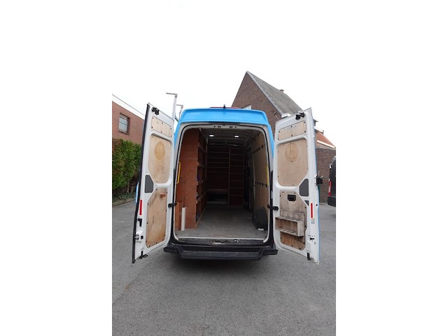 Man tge - afbeelding 6 van  21