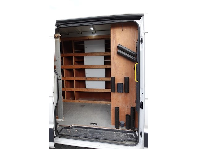 Man tge - afbeelding 4 van  23