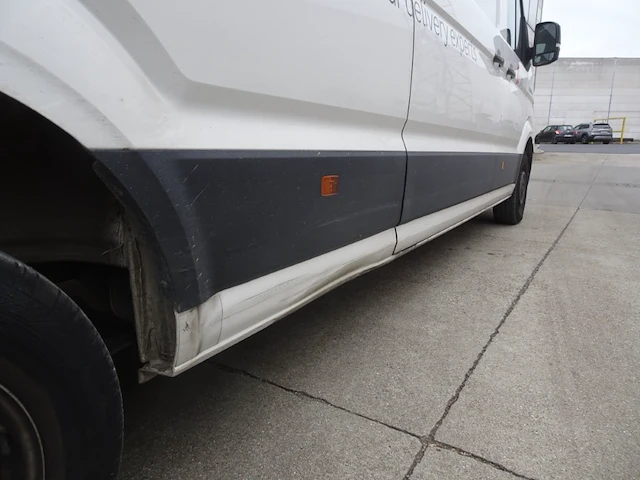 Man tge - afbeelding 7 van  15