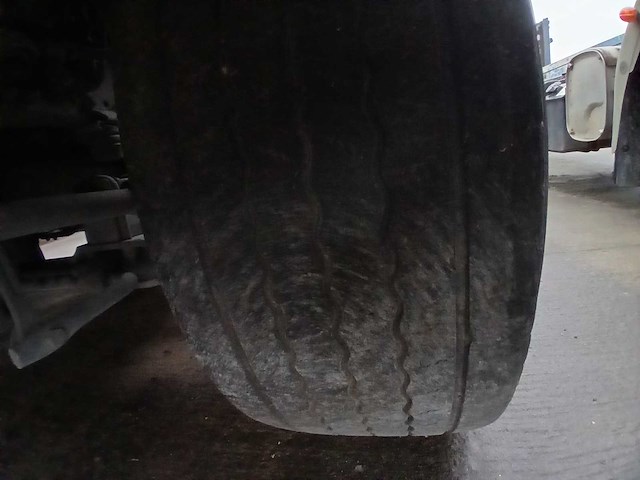 Man tgs met kwb trailer en hiab xs laadkraan - 2017 - afbeelding 27 van  56