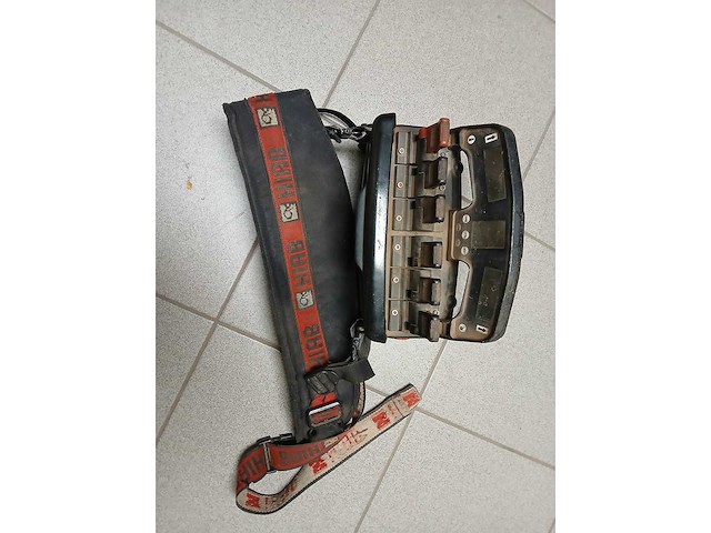 Man tgs met kwb trailer en hiab xs laadkraan - 2017 - afbeelding 13 van  56