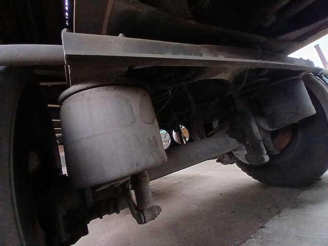 Man tgs met kwb trailer en hiab xs laadkraan - 2017 - afbeelding 15 van  56