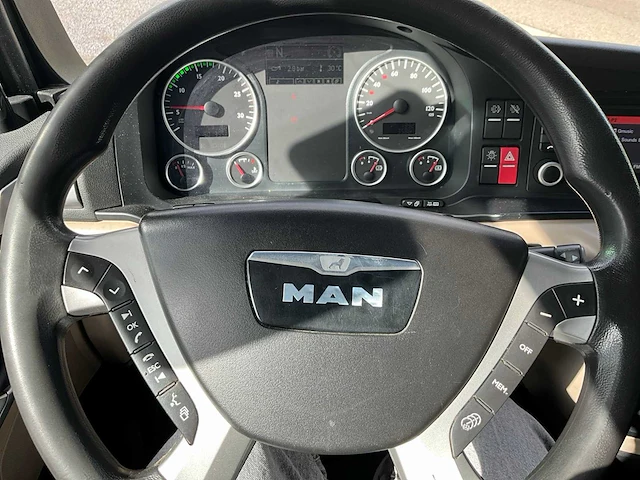 Man tgx 19.480 trekker - afbeelding 48 van  70