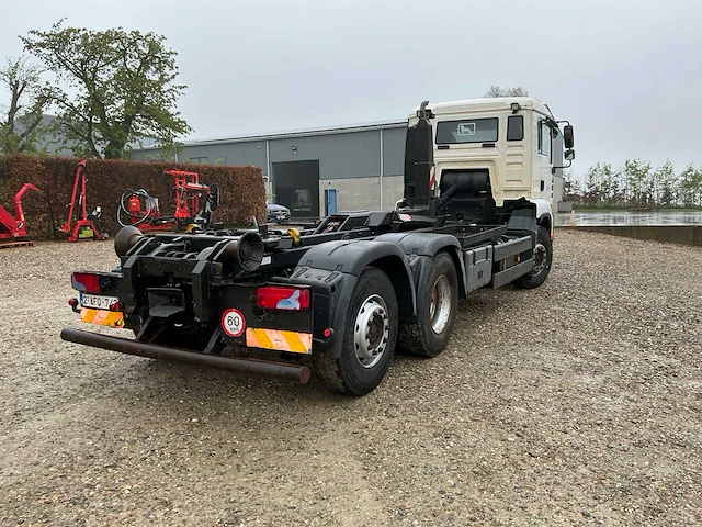 Man thg 26 350 vrachtwagen met haakarm - afbeelding 11 van  14