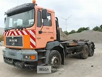 Man vrachtwagen met containersysteem