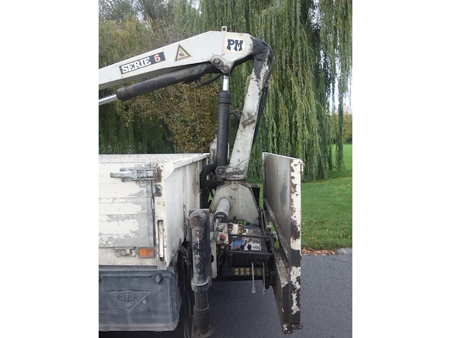 Man vrachtwagen - afbeelding 6 van  23