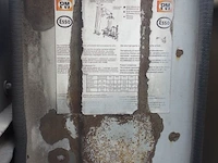 Man vrachtwagen - afbeelding 11 van  23