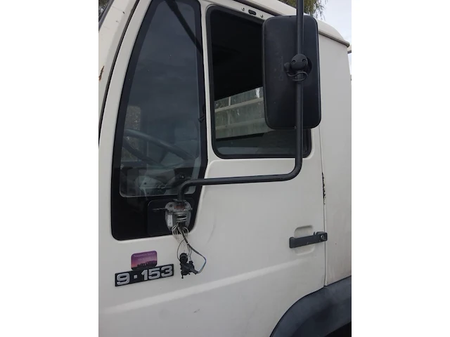 Man vrachtwagen - afbeelding 14 van  23