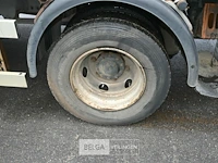 Man vuilniswagen / vrachtwagen - afbeelding 21 van  25