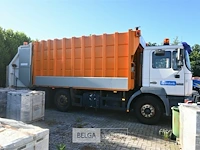 Man vuilniswagen - afbeelding 13 van  25
