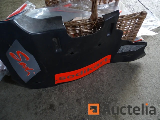 Mand met sodi karting decoratiestickers - afbeelding 2 van  9