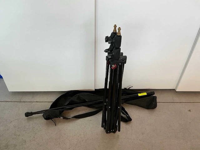 Manfrotto 1052bac statief - afbeelding 1 van  5