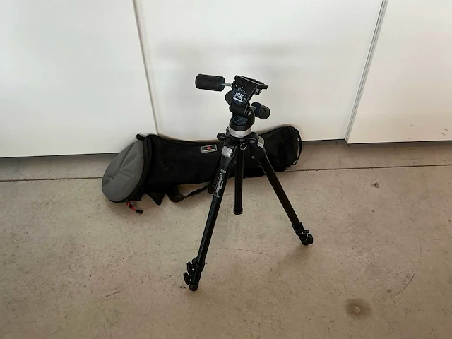 Manfrotto 141rc statief - afbeelding 1 van  6