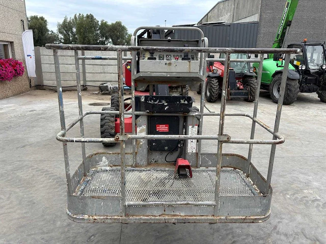 Manitou - 2015 - mango 12 - hoogwerker - afbeelding 8 van  15