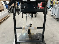 Manitou hydraulische lier - afbeelding 3 van  8