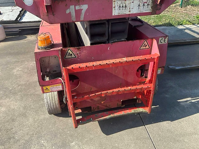 Manitou schaarlift - afbeelding 5 van  17