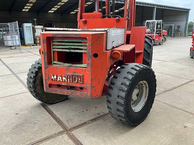 Manitou vorkheftruck - afbeelding 6 van  12