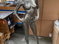 Mannequin - vrouw - afbeelding 2 van  2