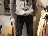 Mannequin zonder hoofd (kledij niet inbegrepen) - afbeelding 1 van  1