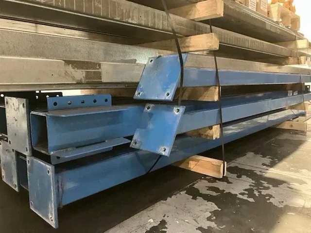 Manorga platform lengte 9530mm , breedte 10000mm, hoogte 3245mm (250kg/m²), occasie - afbeelding 5 van  9