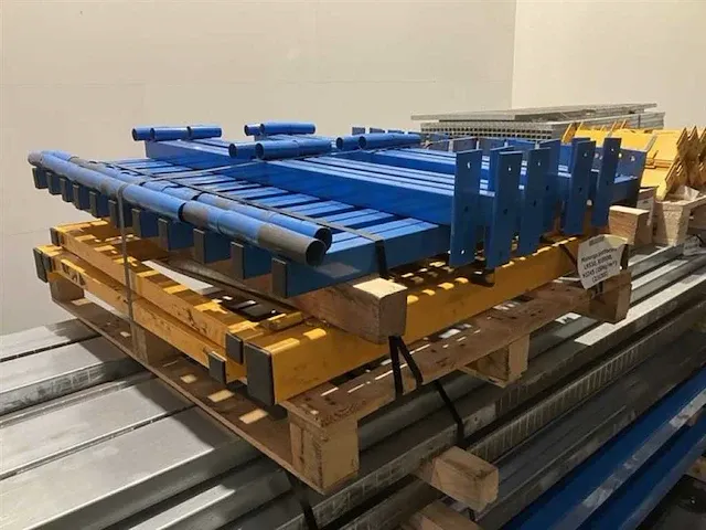 Manorga platform lengte 9530mm , breedte 10000mm, hoogte 3245mm (250kg/m²), occasie - afbeelding 6 van  9