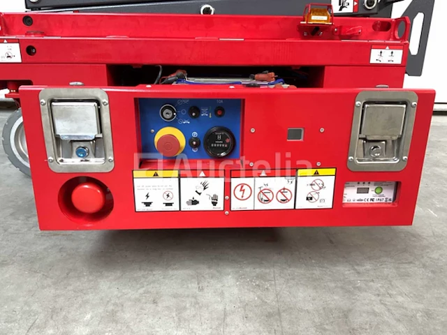 Mantall xe60 mini schaarhoogwerker 6.4m - afbeelding 24 van  28