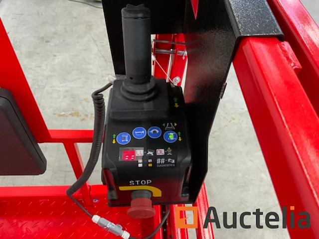 Mantall xe80w schaarhoogwerker 8m - afbeelding 5 van  13