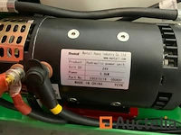Mantall xe80w schaarhoogwerker 8m - afbeelding 7 van  13