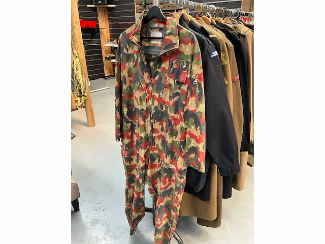 Mantel legerkleding (38x) - afbeelding 8 van  8