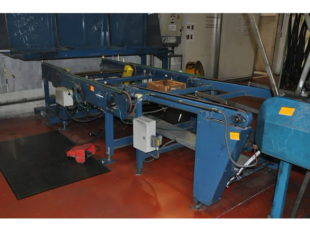 Manual windshield assembly station - afbeelding 3 van  11