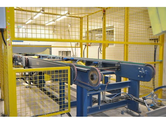 Manual windshield assembly station - afbeelding 5 van  11