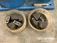Manuele bediende hydraulische pers voor autoairco slangen - afbeelding 4 van  5