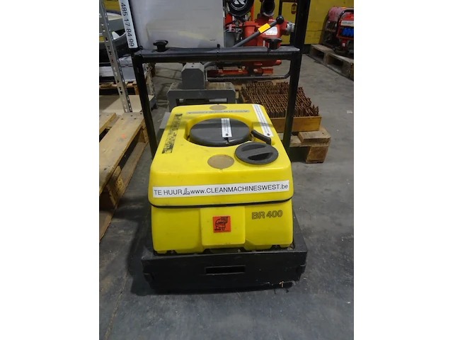 Manuele schrobzuigmachine karcher - afbeelding 3 van  6