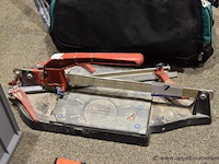 Manuele tegelsnijder montolit - afbeelding 1 van  2