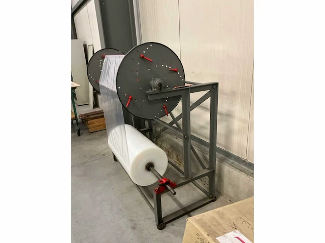 Manuele verpakkingsmachines voor rollen - afbeelding 3 van  7