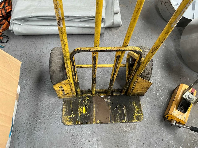 Manutan professionele steekwagen - afbeelding 4 van  5