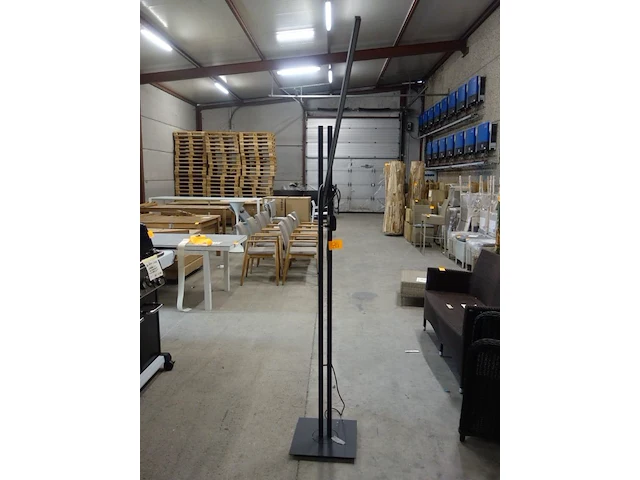 Manutti floorlamp - afbeelding 2 van  4