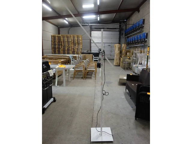 Manutti floorlamp - afbeelding 1 van  4