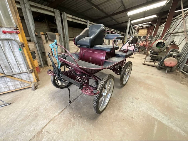 Marathon paardenkoets andere landbouwmachines - afbeelding 1 van  24